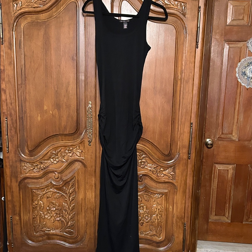 VICTORIA SECRET BLACK MAXI DRESS XS WORN ONCE EXCELLENT CONDITION